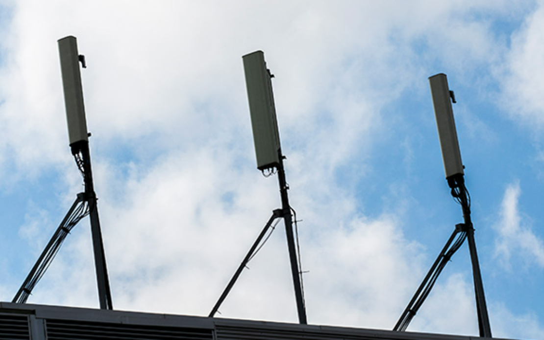 Poor Antenna Ellesmere Port Project for John F Hunt Regeneration