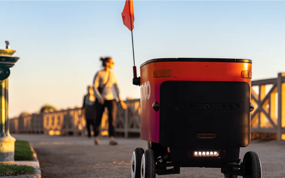 A web platform for food delivery by robots